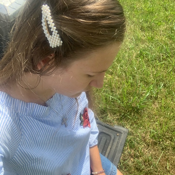 Embellished Gold Pearl Hair Clip | Classic Feminine Cottagecore - Picture 16 of 17